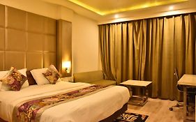 Hotel Deep