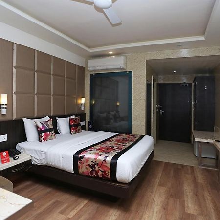 Hotel Deep Kanpur Exterior photo