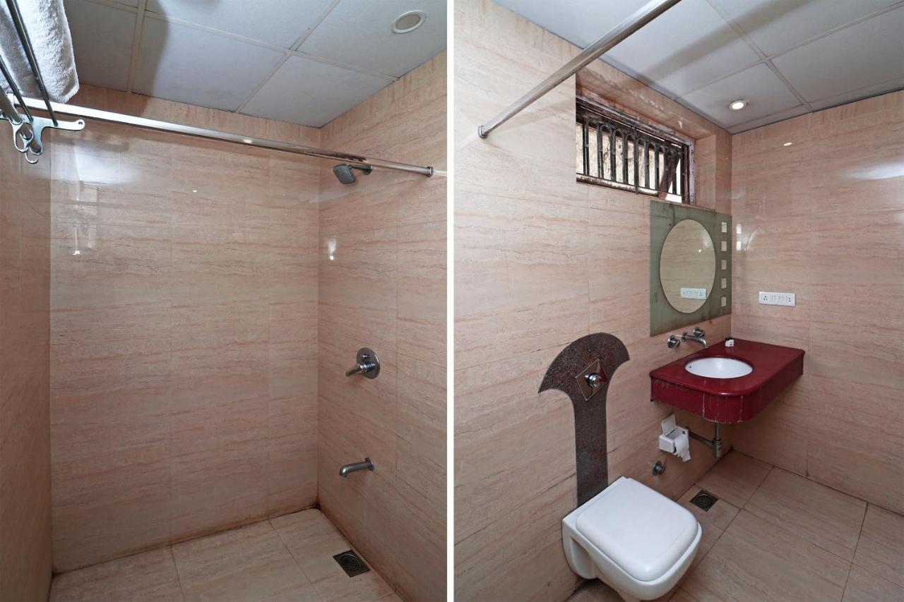 Hotel Deep Kanpur Exterior photo